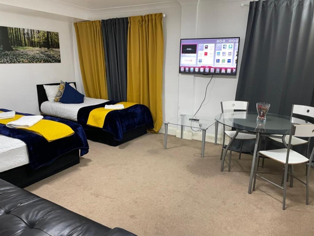 2 Bedrooms Modern Central London Apartment, Full Kitchen, 5 Minutes Tube Station Екстер'єр фото