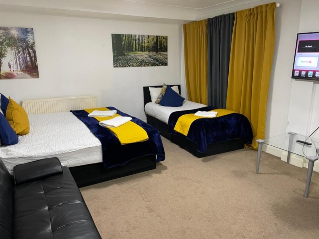 2 Bedrooms Modern Central London Apartment, Full Kitchen, 5 Minutes Tube Station Екстер'єр фото