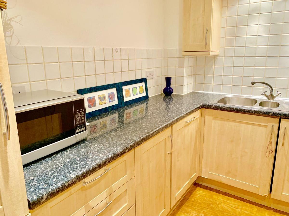 2 Bedrooms Modern Central London Apartment, Full Kitchen, 5 Minutes Tube Station Екстер'єр фото